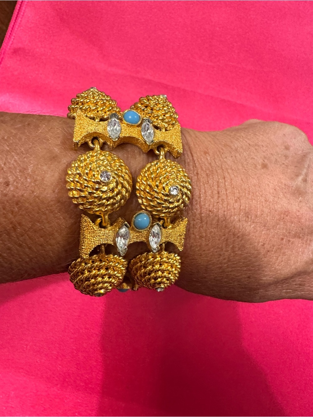 Vintage 60s Gold Link Bracelet Turquoise Rhinestone